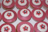 Gedecoreerde cupcake bestellen